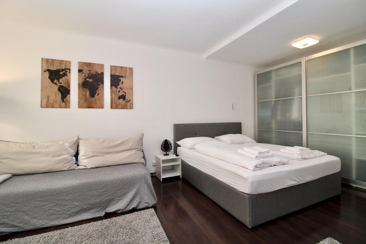 Balcony Apartment - Next To Opera 비엔나 외부 사진