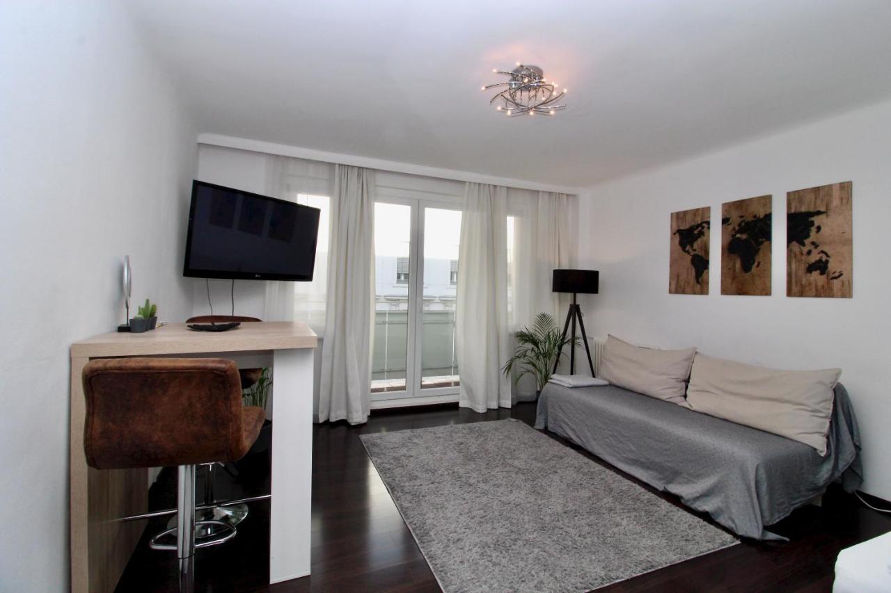 Balcony Apartment - Next To Opera 비엔나 외부 사진