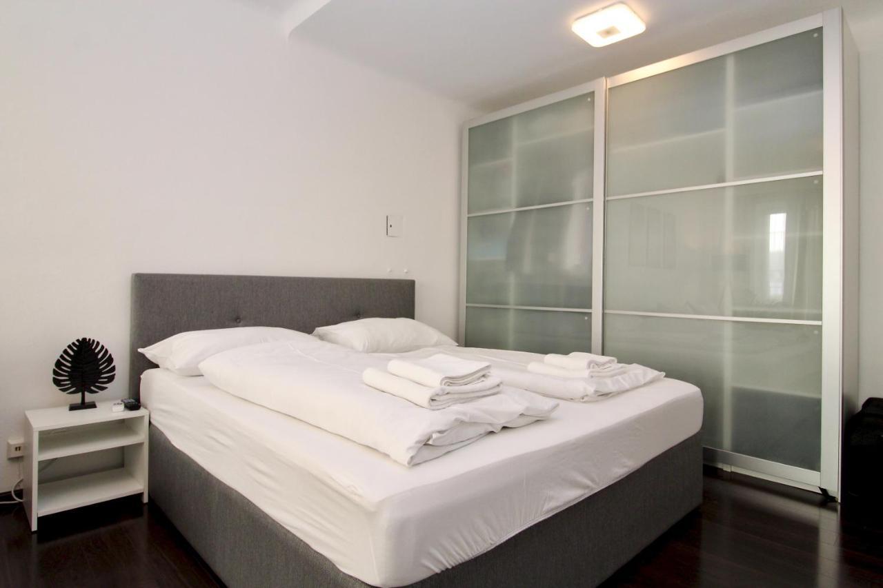 Balcony Apartment - Next To Opera 비엔나 외부 사진